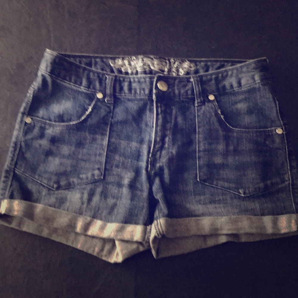 Cuffed Jean shorts